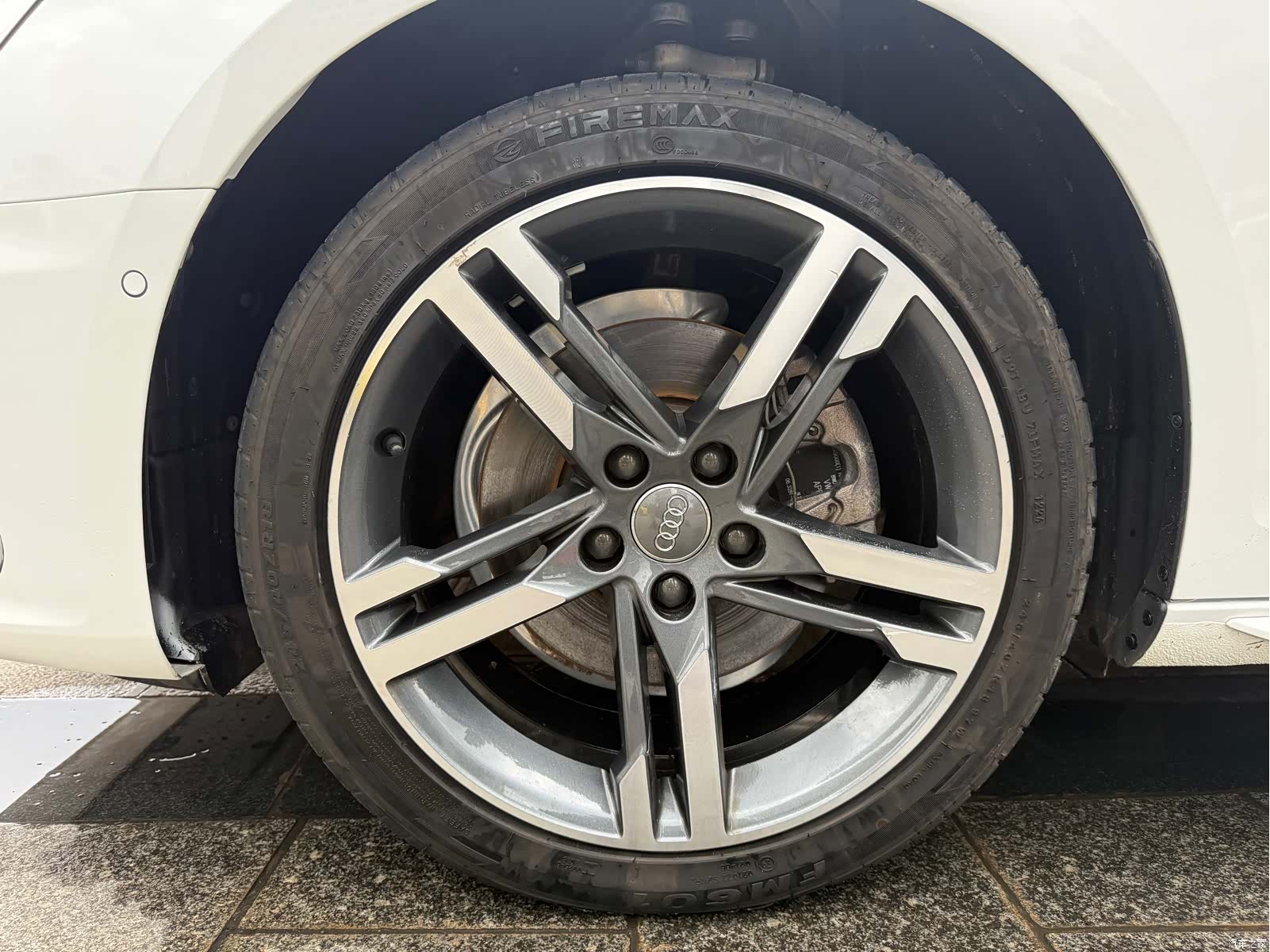 Audi A4L, 2020 13
