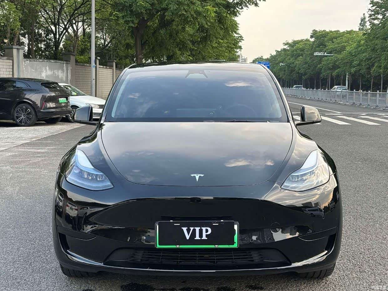 Tesla Model Y, 2023 2