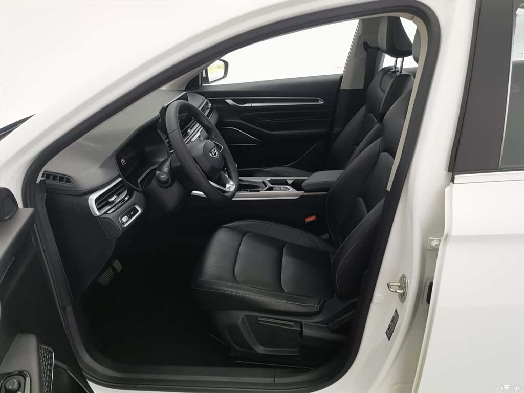 Geely Emgrand, 2022 10