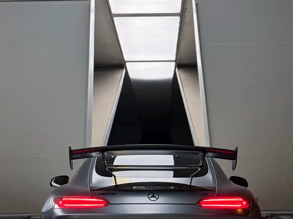 Mercedes-Benz AMG GT Mercedes-Benz AMG GT