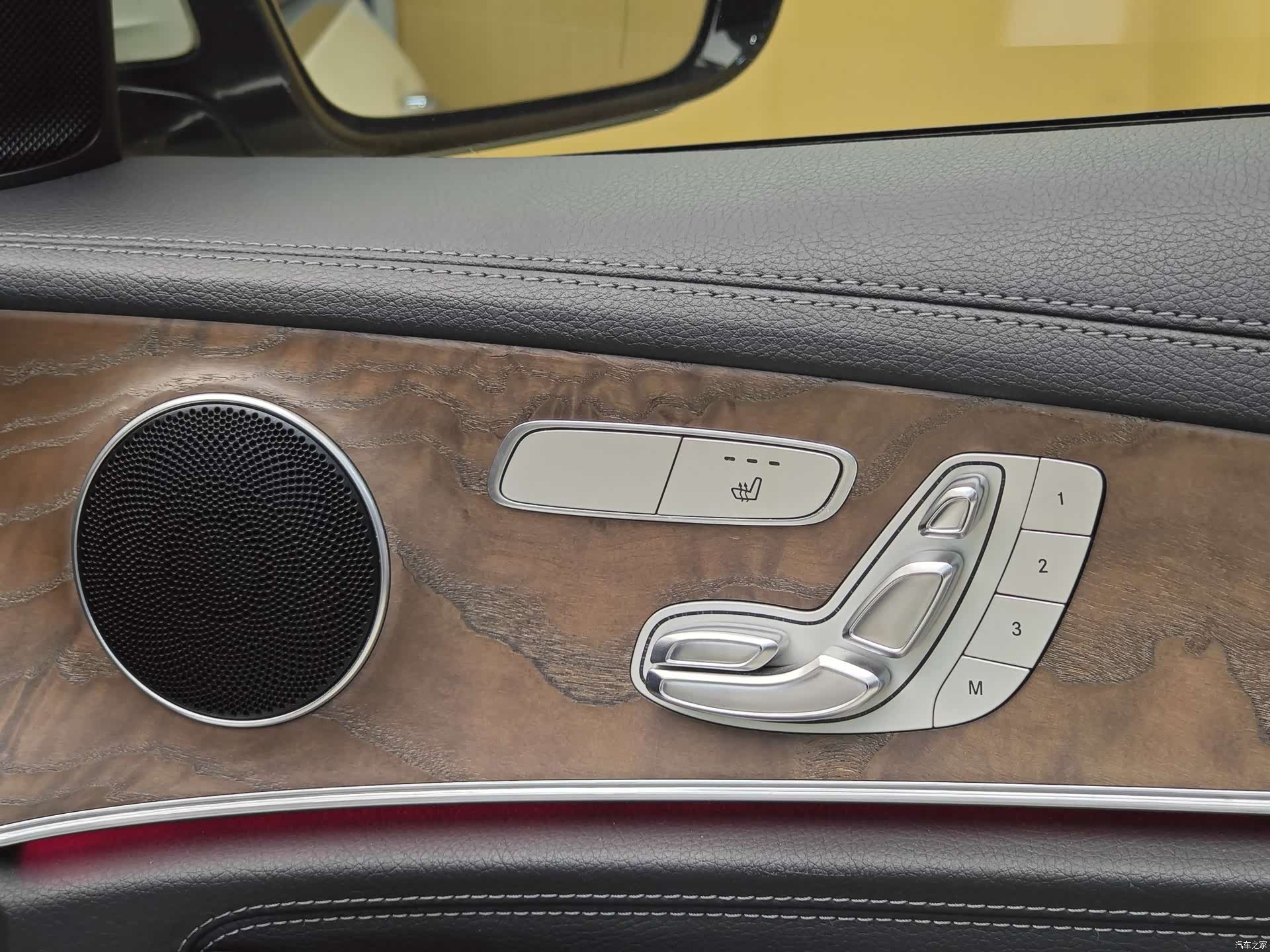 Mercedes-Benz E-Class, 2017 35