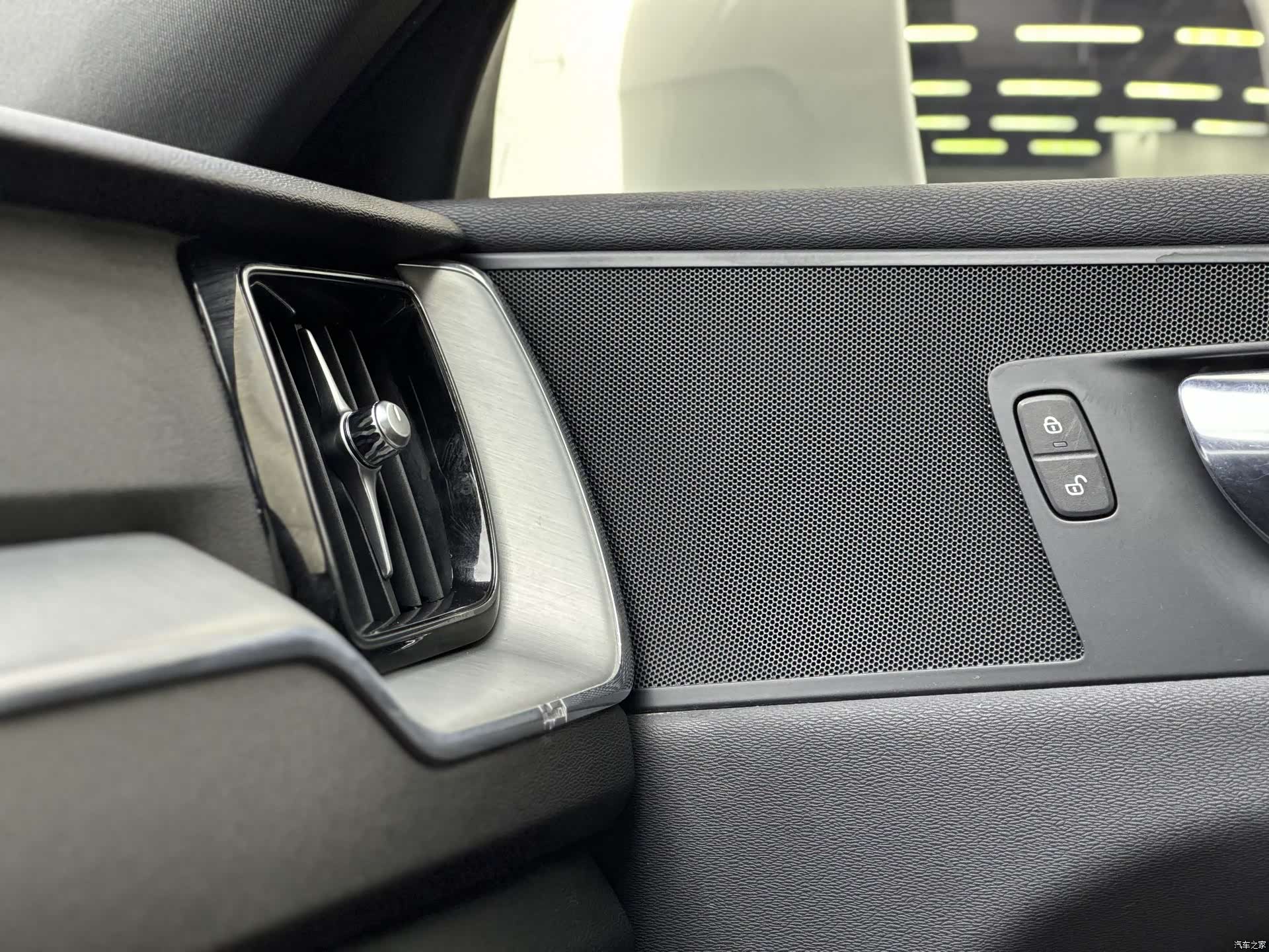 Volvo XC60, 2021 9
