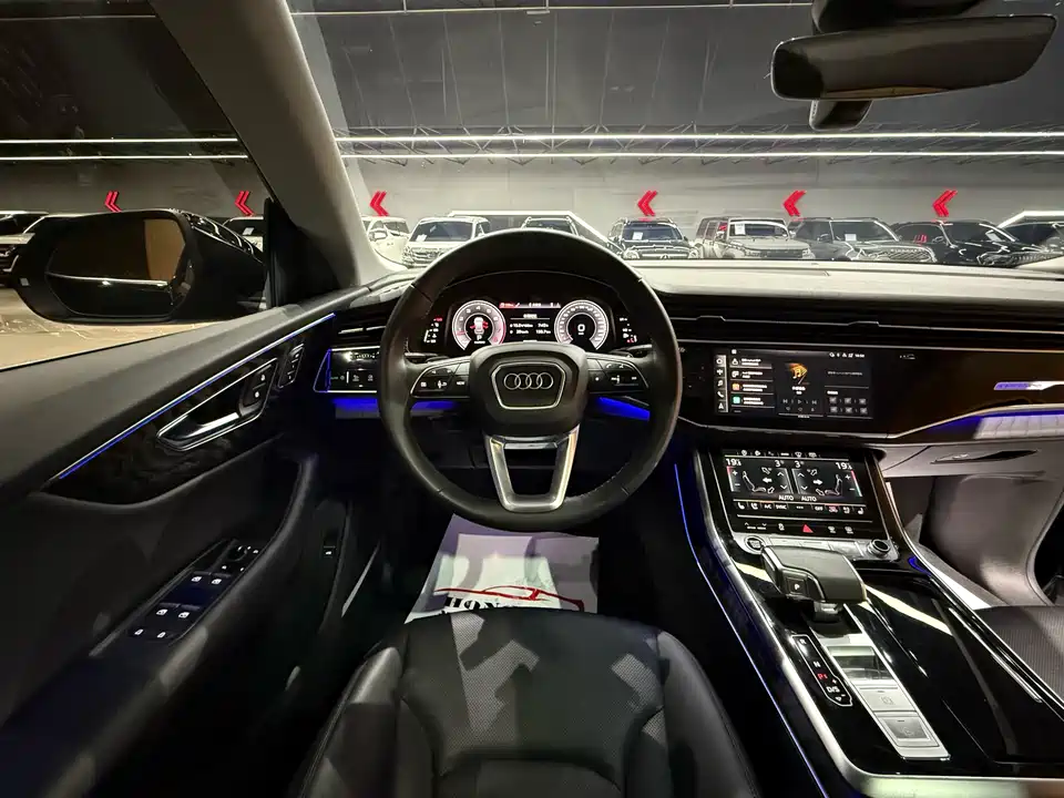 Audi Q8 Audi Q8