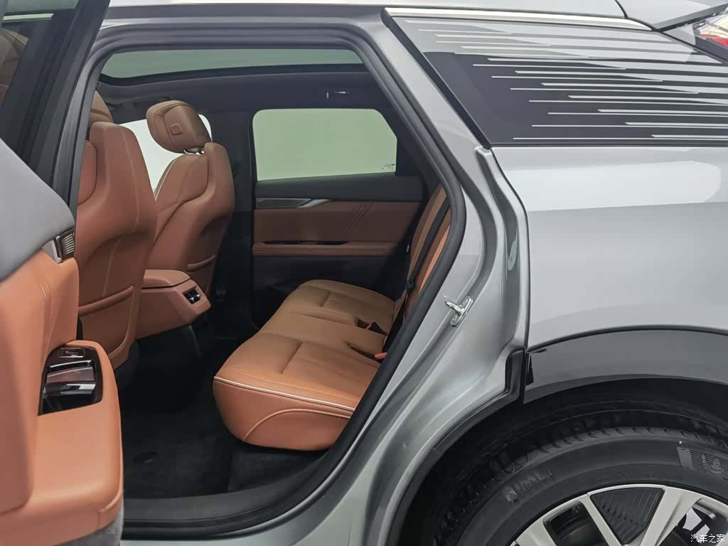 Cadillac IQ, 2024 15