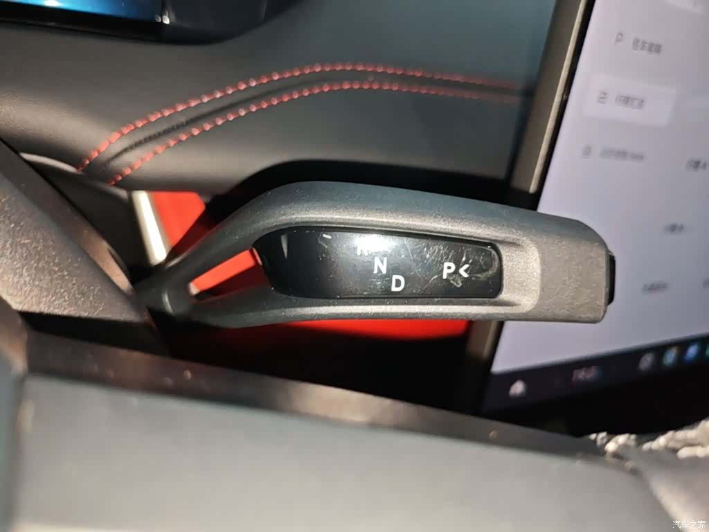 Xiaomi SU7, 2025 14