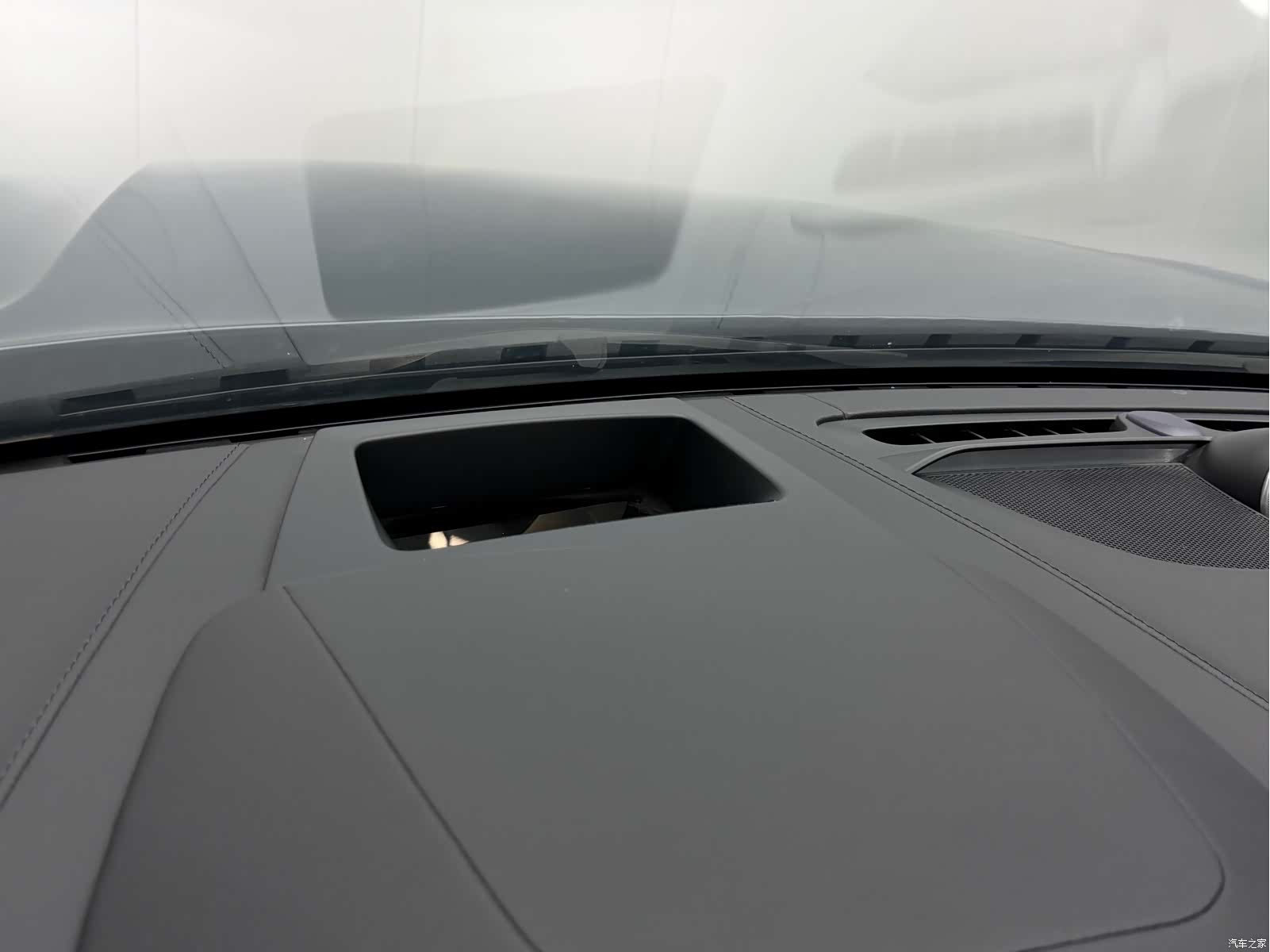 Volvo S90, 2017 18