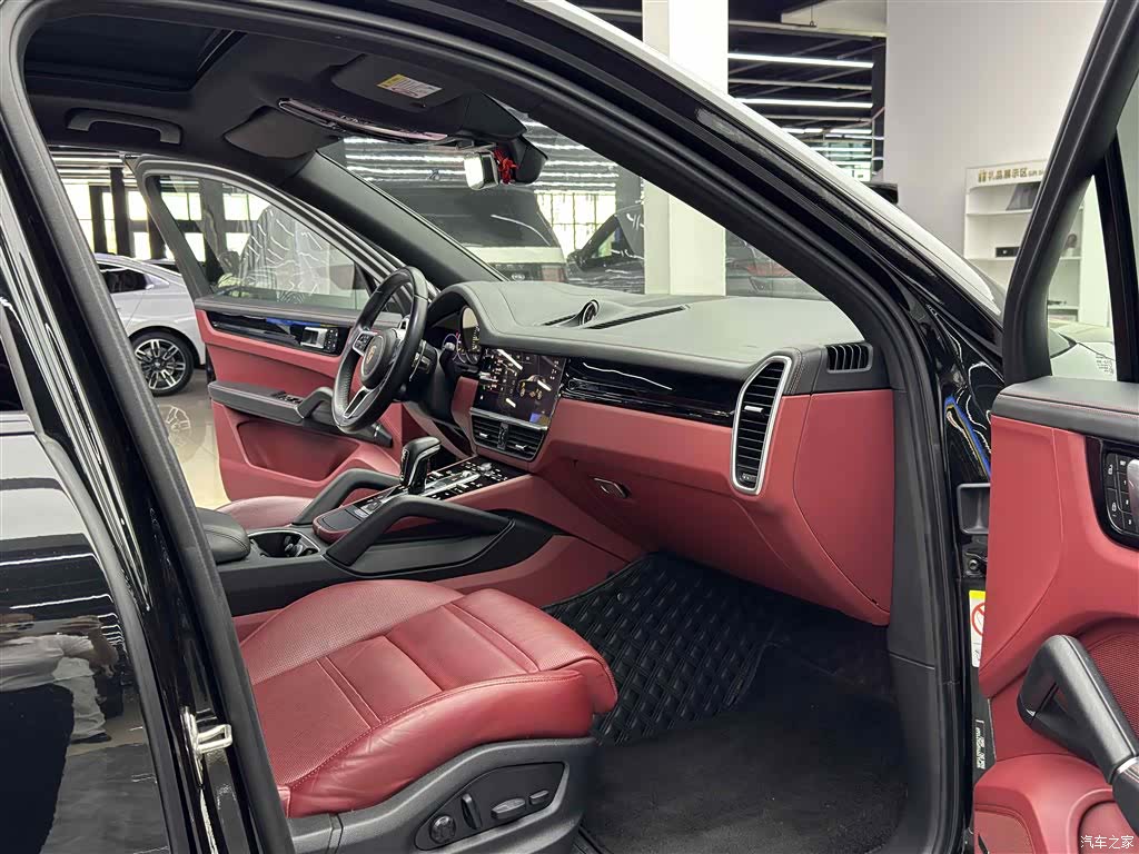 Porsche Cayenne, 2023 8