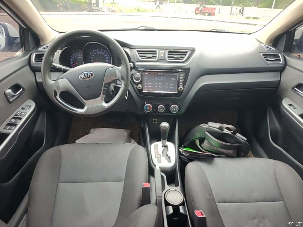 Kia K2, 2015 10