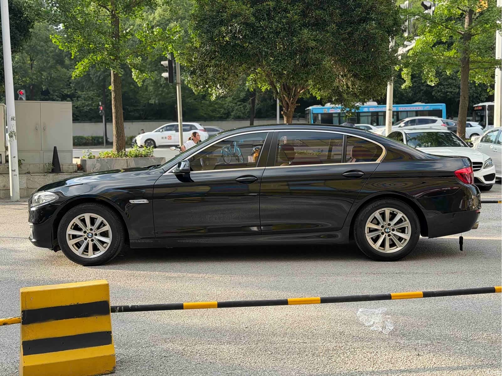 BMW 5 Series, 2015 4