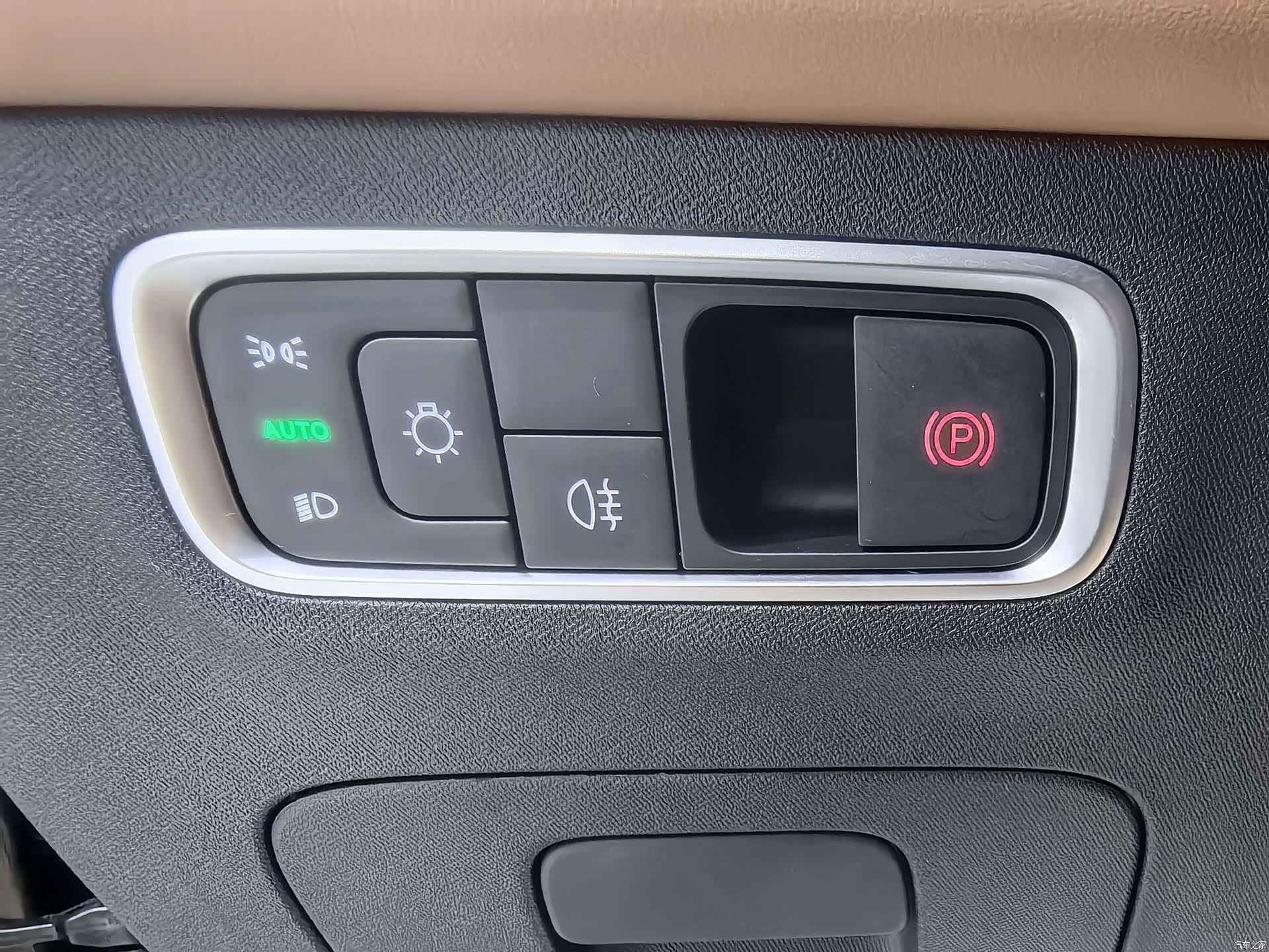 Chery Tiggo 8, 2026 18