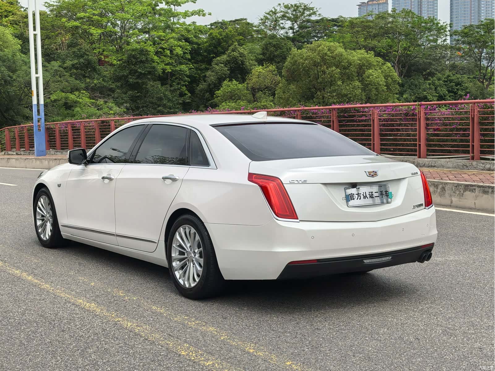 Cadillac CT6, 2017 8