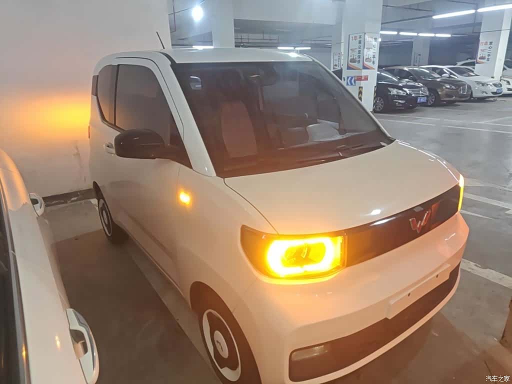 Wuling MINIEV, 2021 4