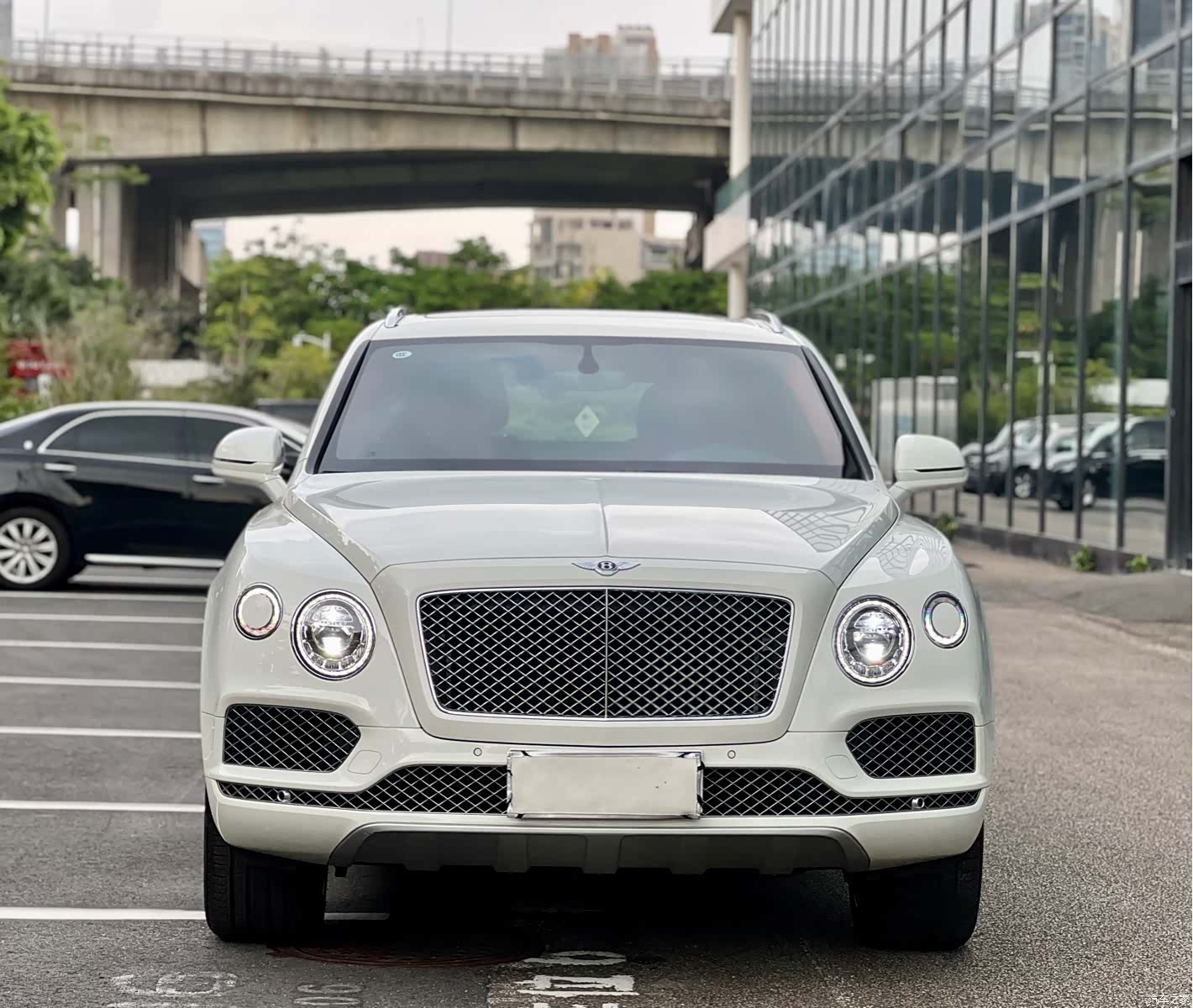 Bentley Bentayga, 2020 2