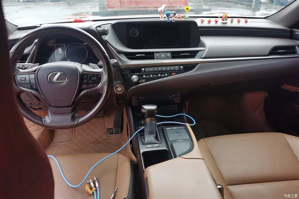 Lexus ES, 2021 12