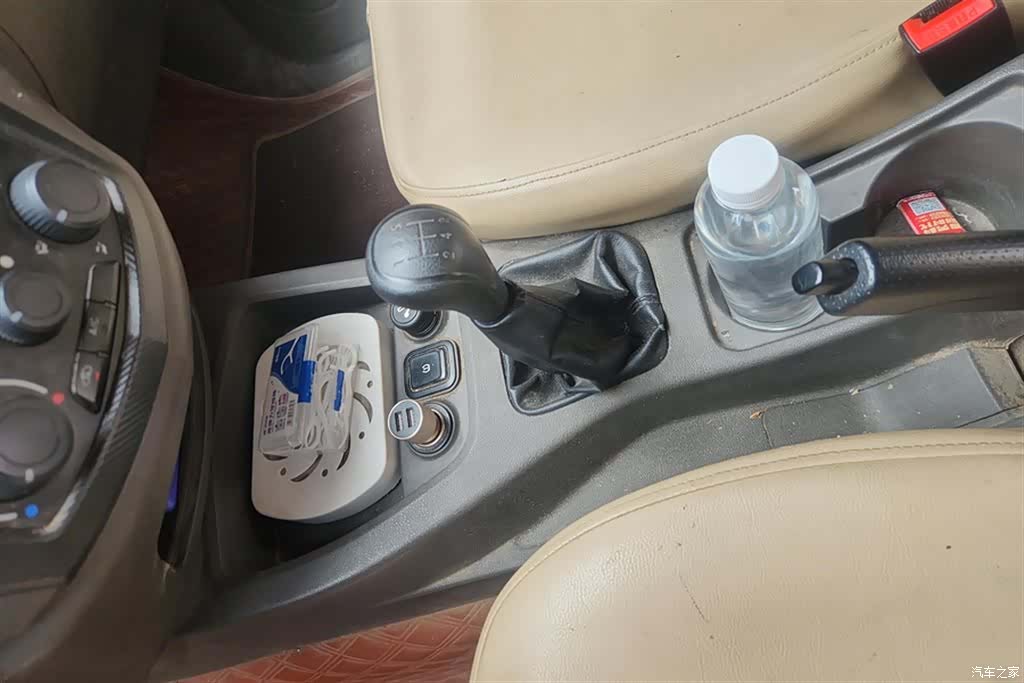 Wuling Hongguang, 2022 16