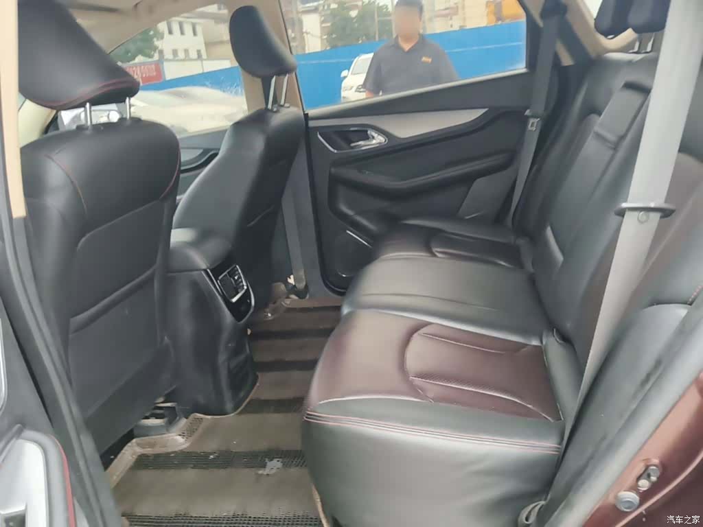 Wuling 560, 2016 17
