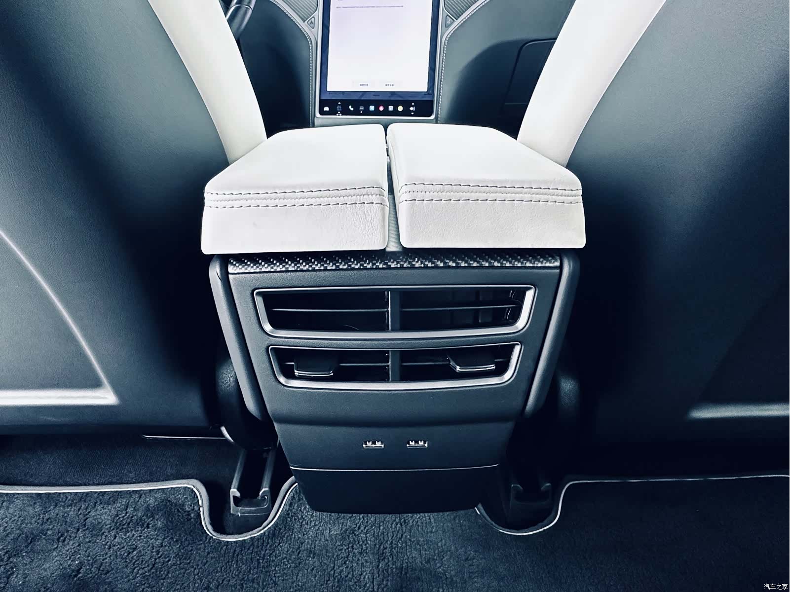 Tesla Model S, 2020 11