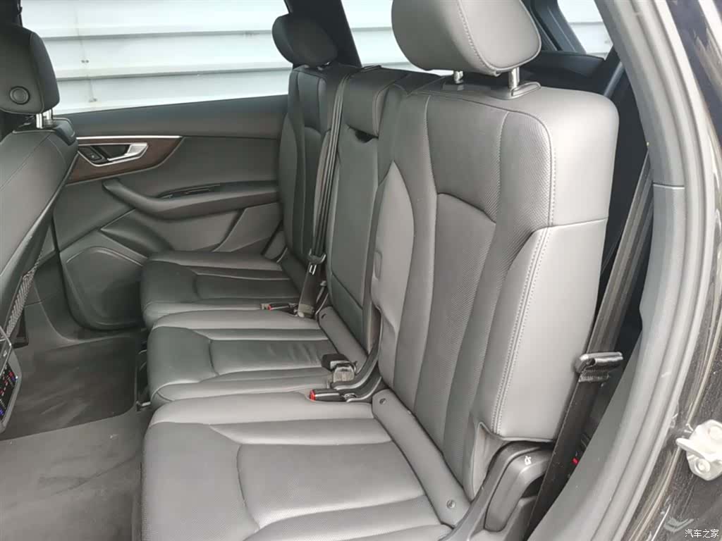 Audi Q7, 2021 24