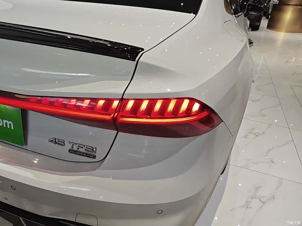 Audi A7L, 2023 8