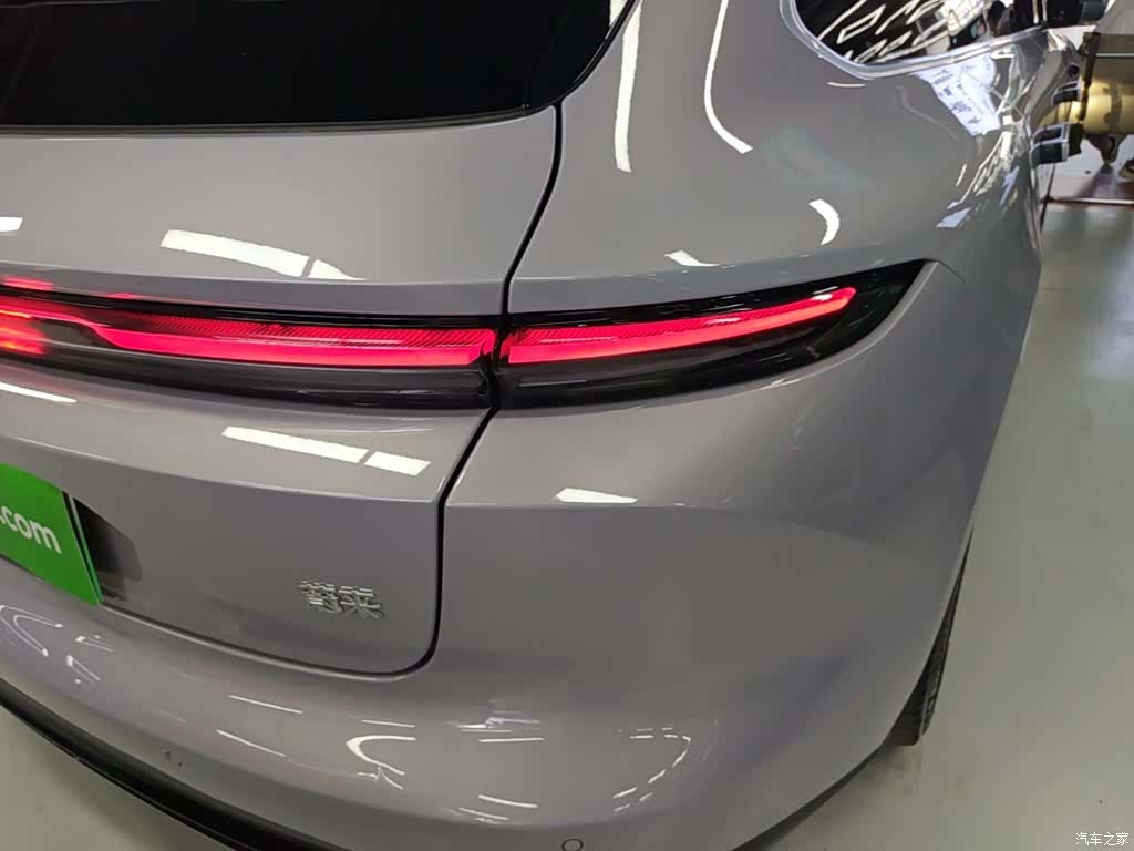 NIO ET5, 2025 8
