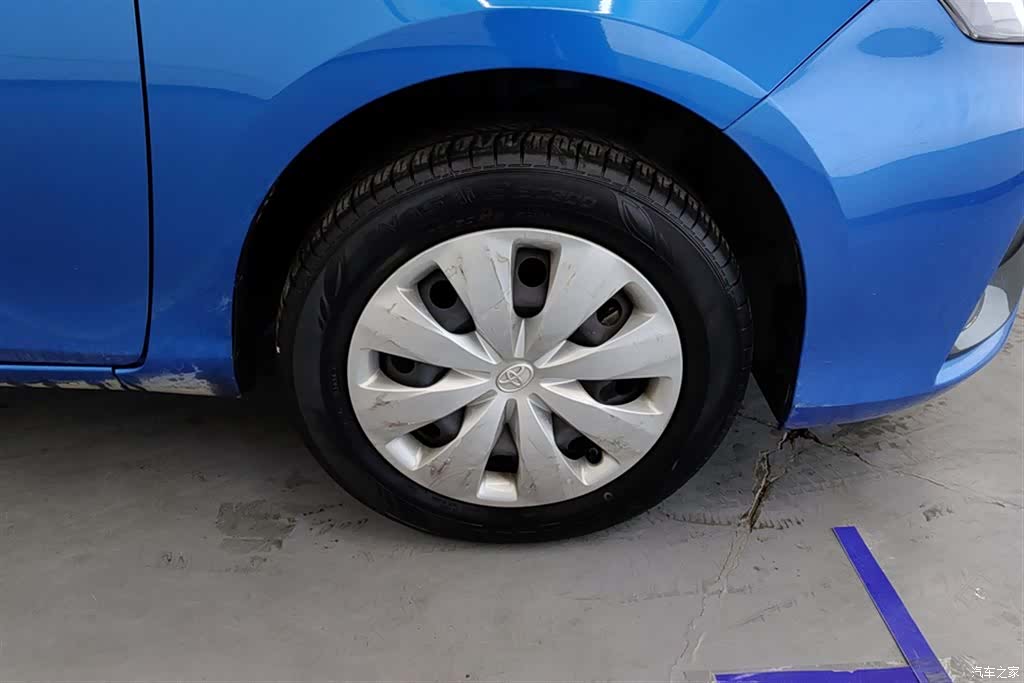 Toyota YARiS L, 2020 6