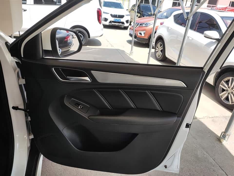 Roewe RX5 Roewe RX5