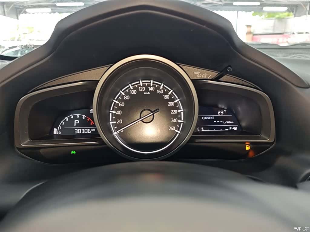 Mazda CX-4, 2020 12