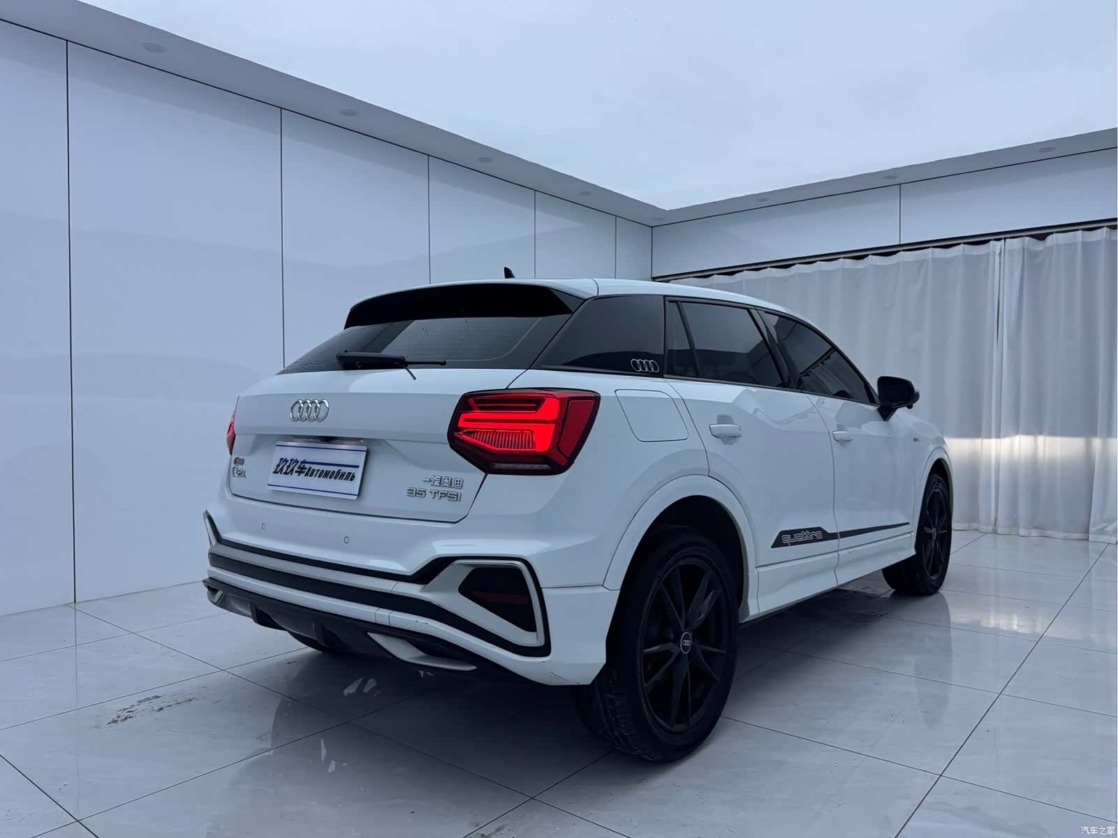 Audi Q2L, 2022 4