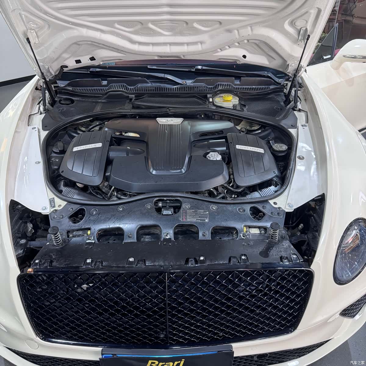 Bentley Continental GT, 2014 9