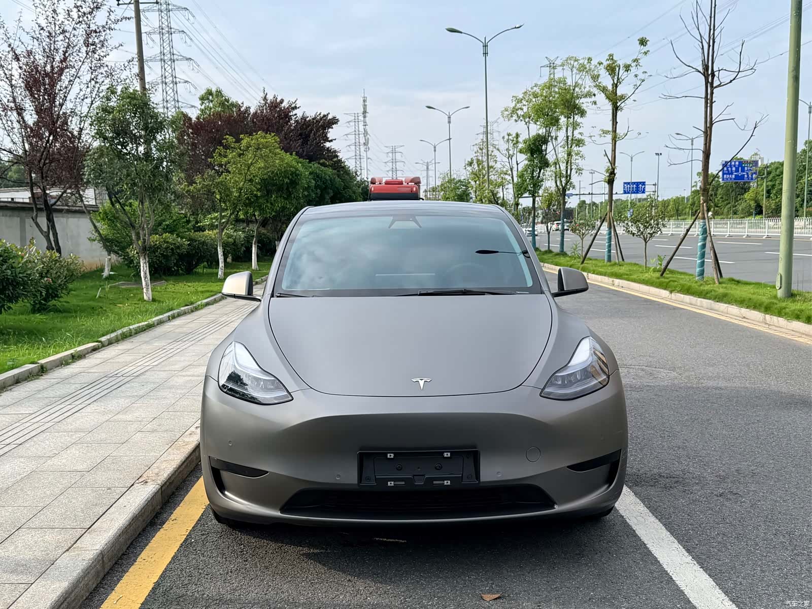 Tesla Model Y, 2022 2
