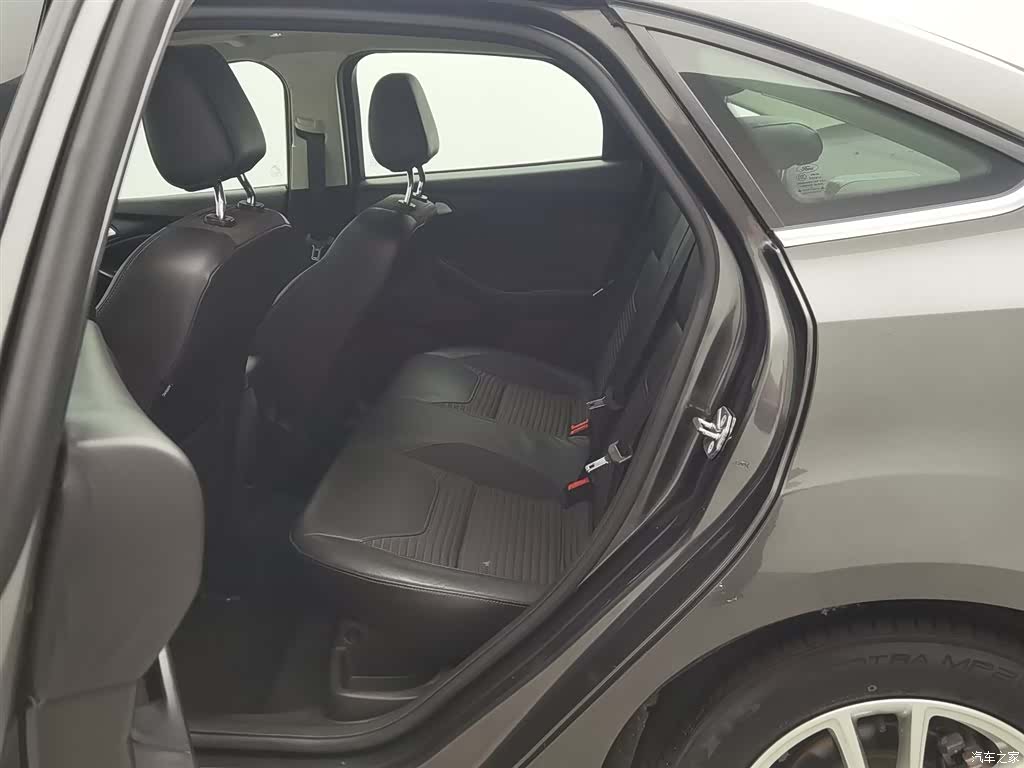 Ford Focus, 2016 15