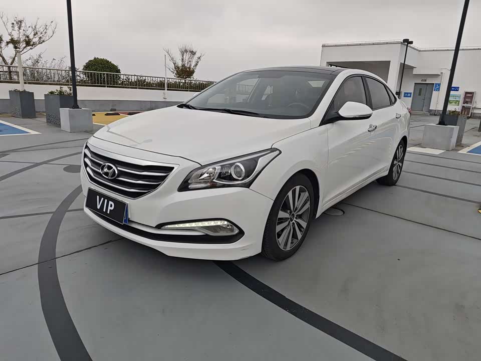 Hyundai Name picture