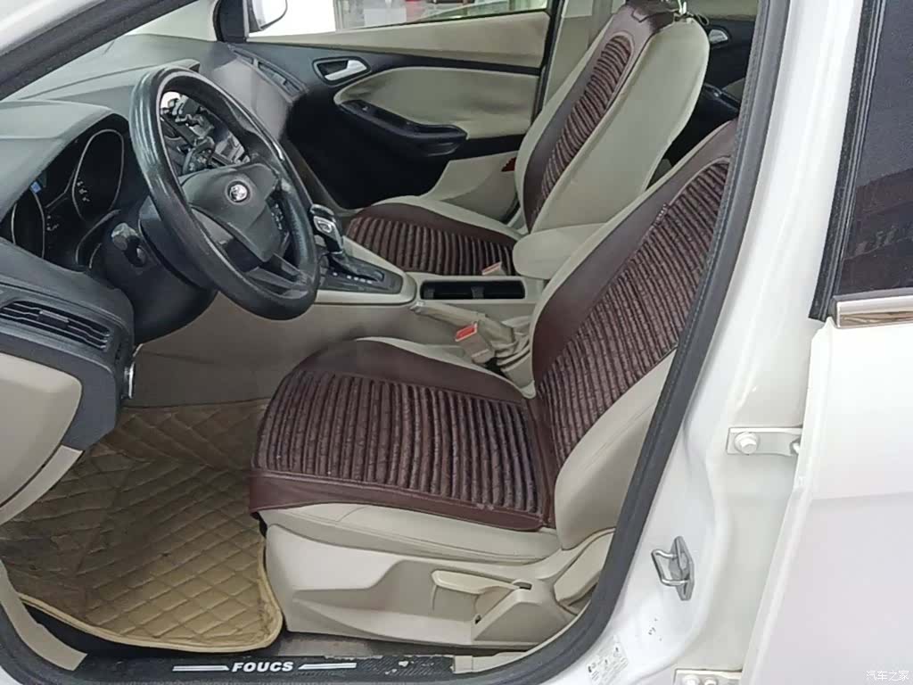 Ford Focus, 2016 15