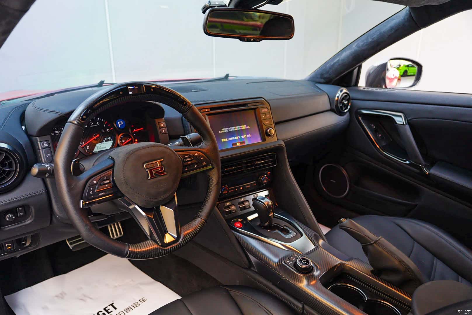 Nissan GT-R, 2018 9
