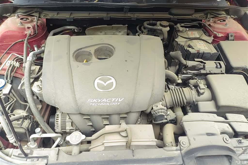 Mazda CX-4, 2017 10