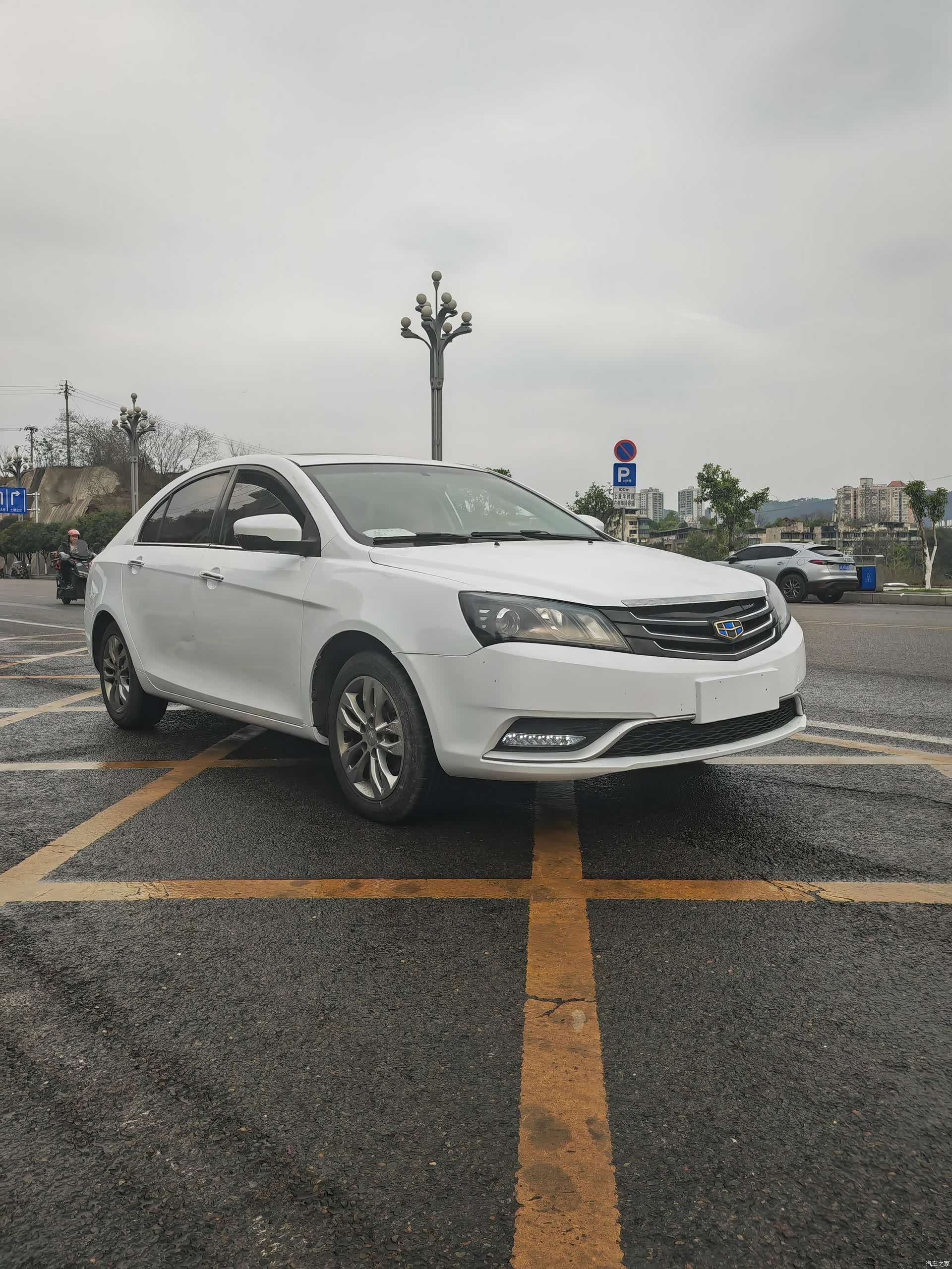 Geely Emgrand, 2016 3