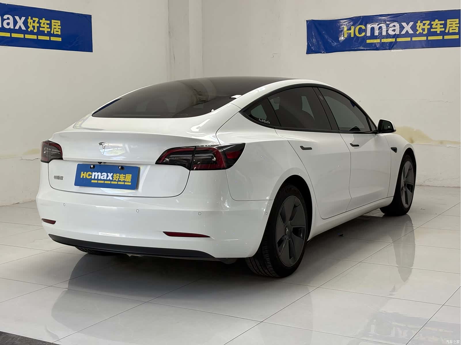 Tesla Model 3, 2021 4