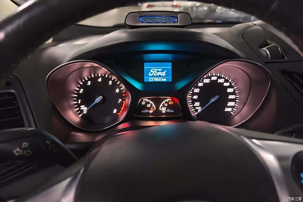 Ford Kuga, 2016 14