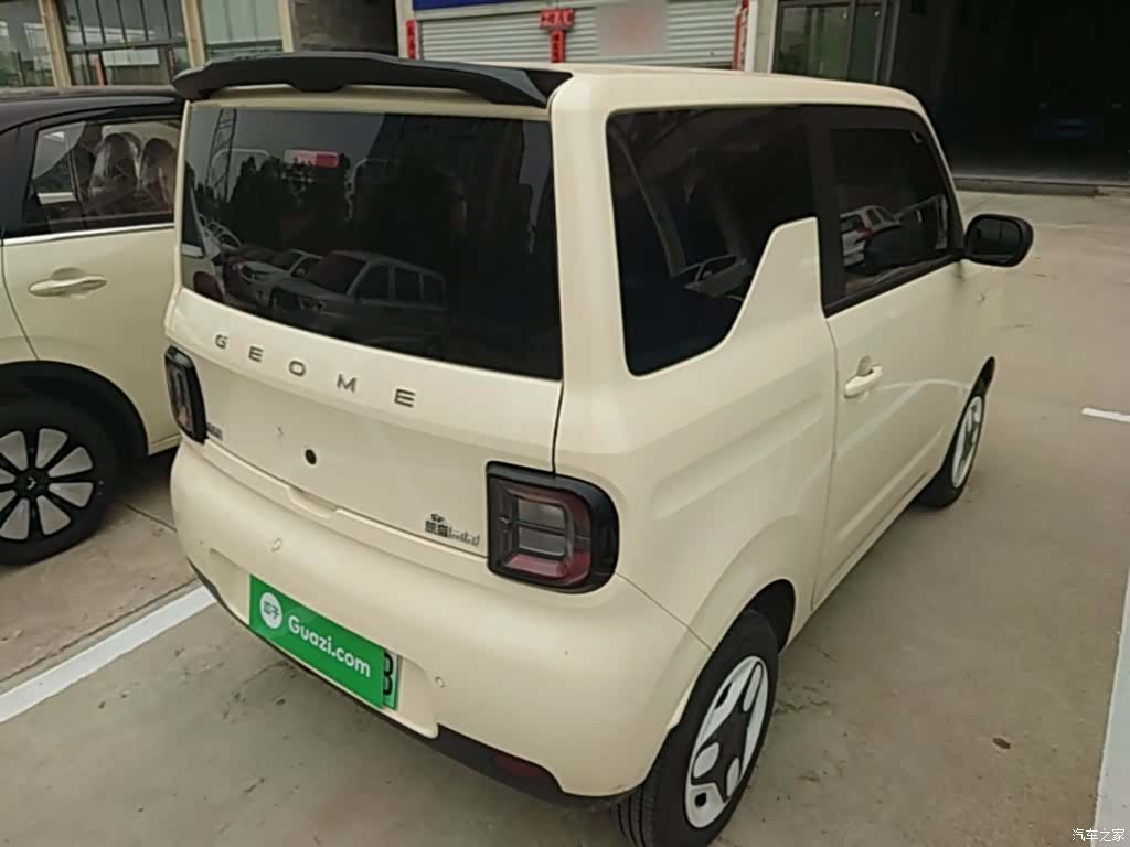 Geely Panda, 2025 7