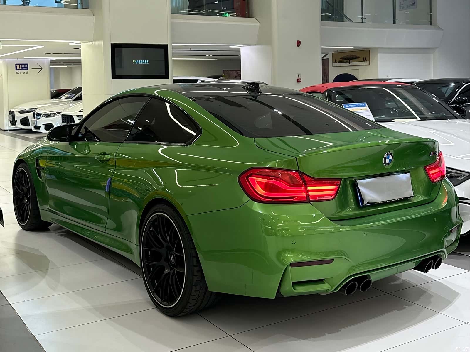BMW M4, 2018 9