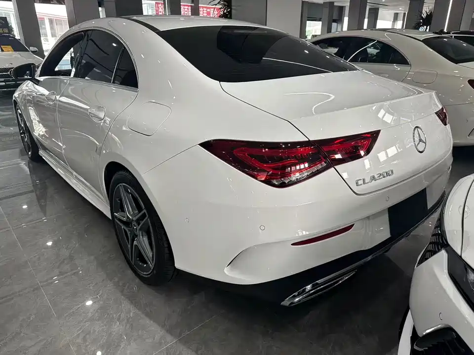 Mercedes-Benz CLA