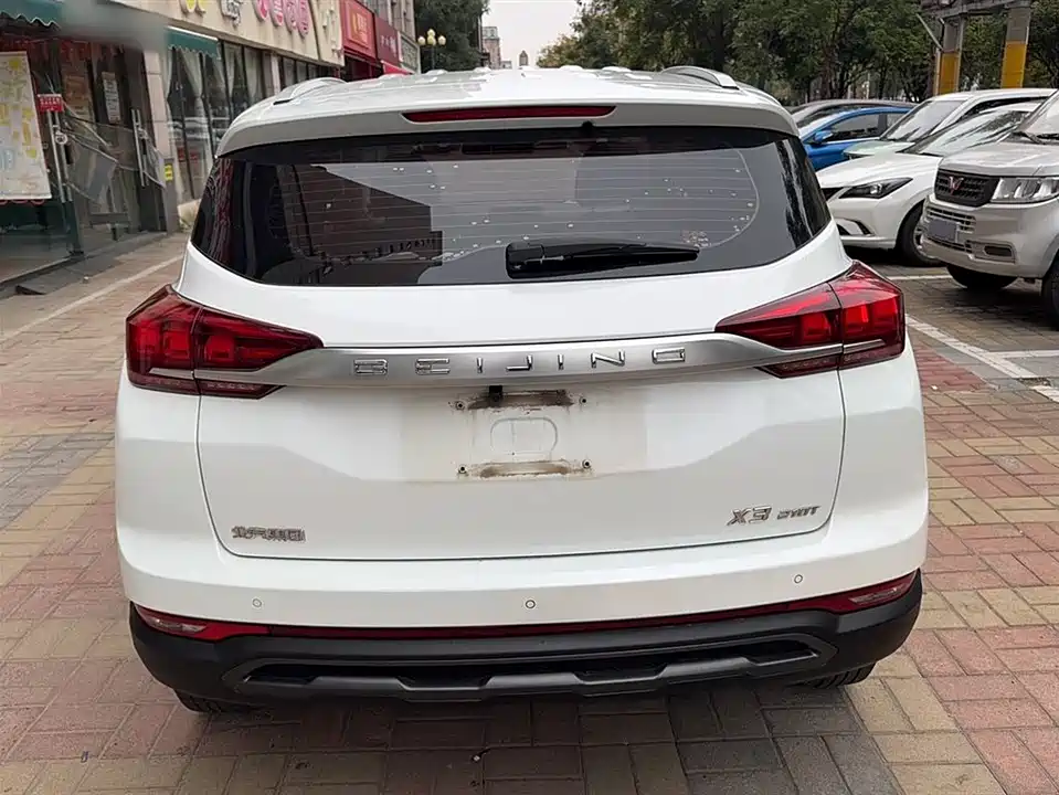 BAIC Beijing X3