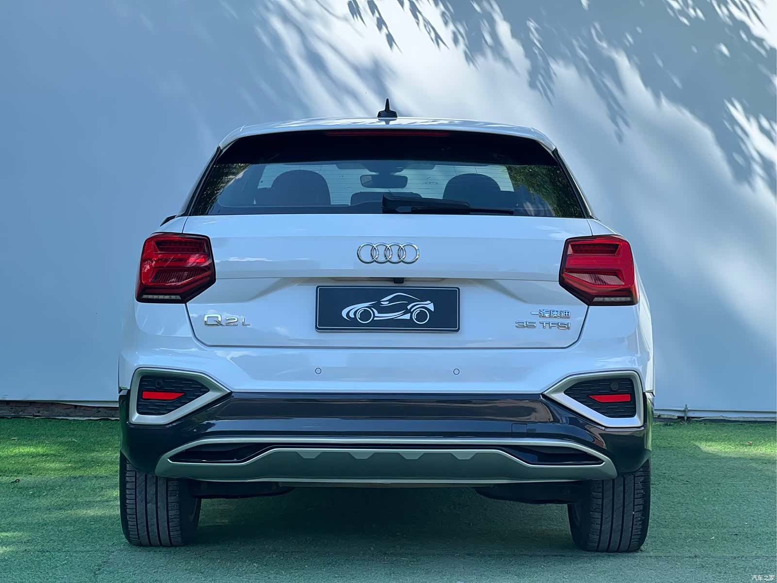 Audi Q2L, 2023 7