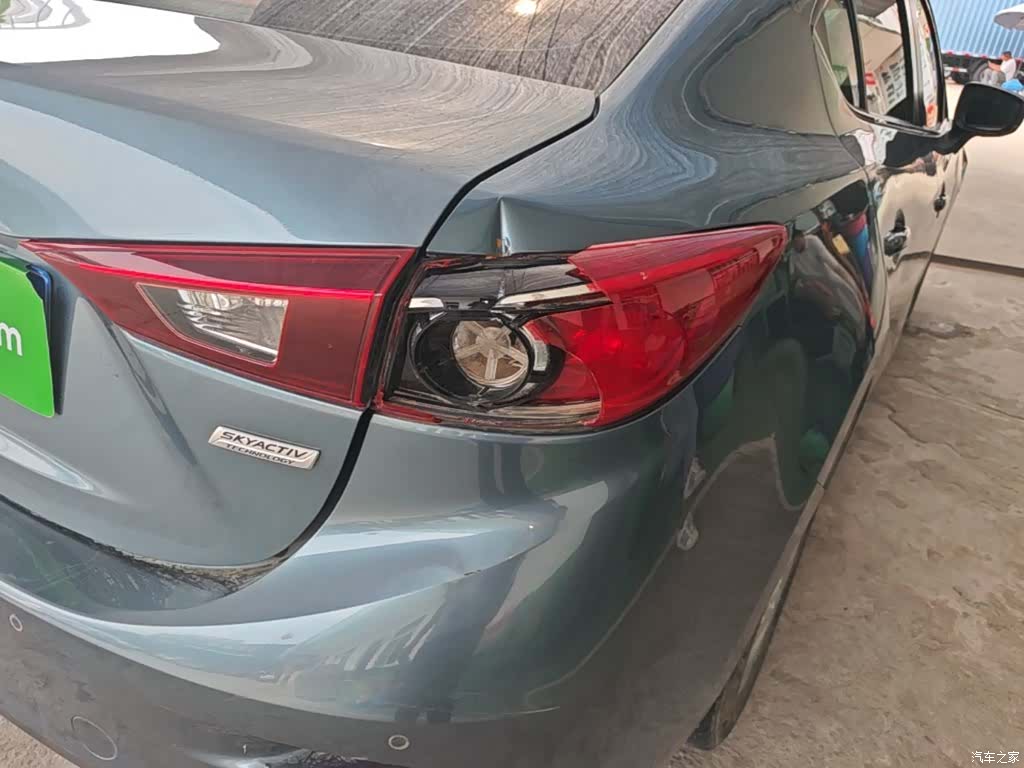 Mazda Mazda3, 2017 8