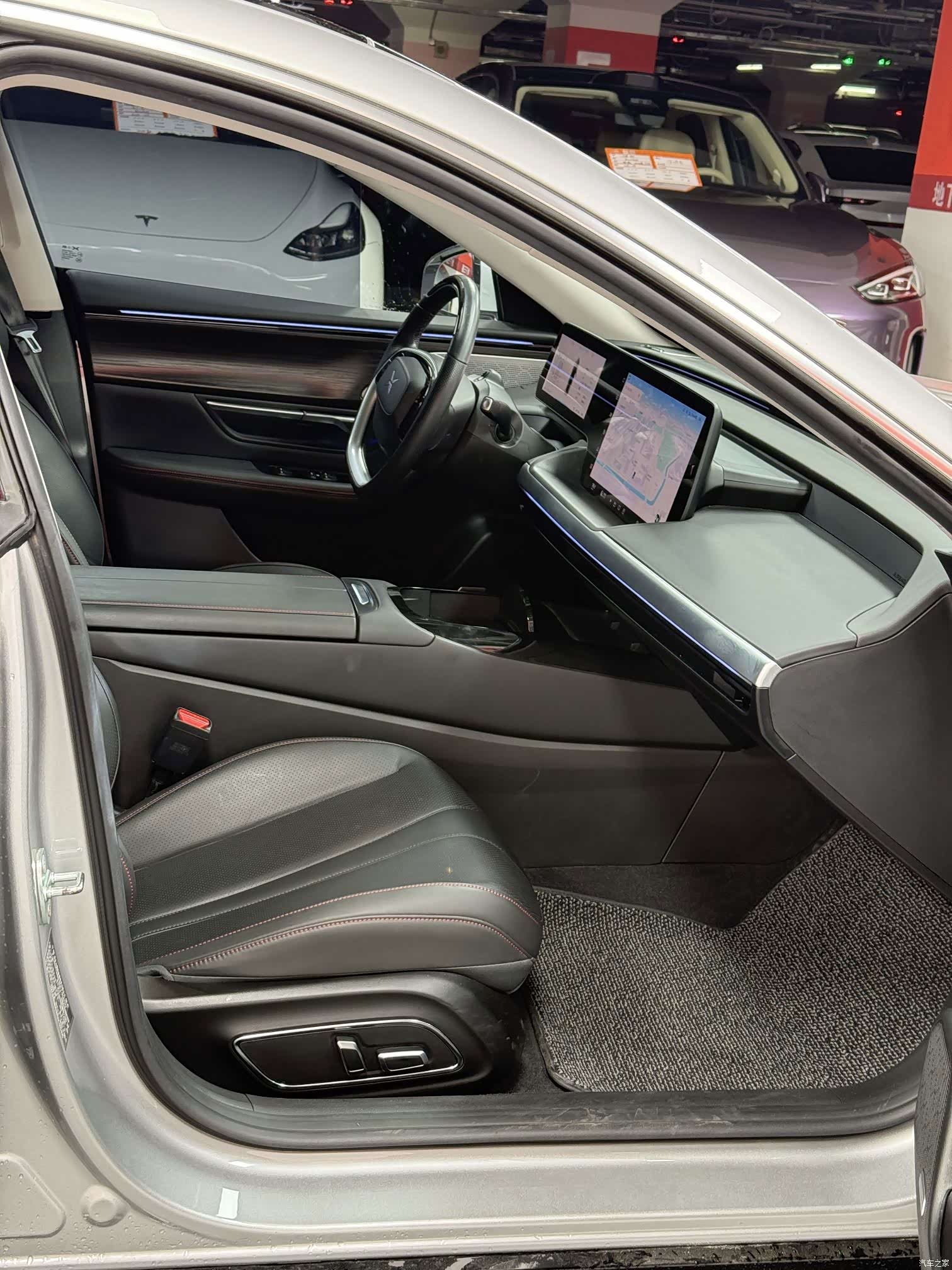 Xpeng P7, 2022 10