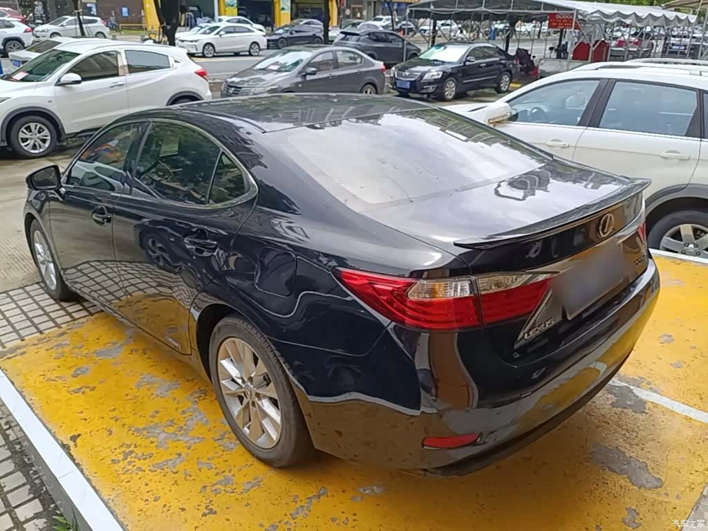 Lexus ES, 2015 все фото