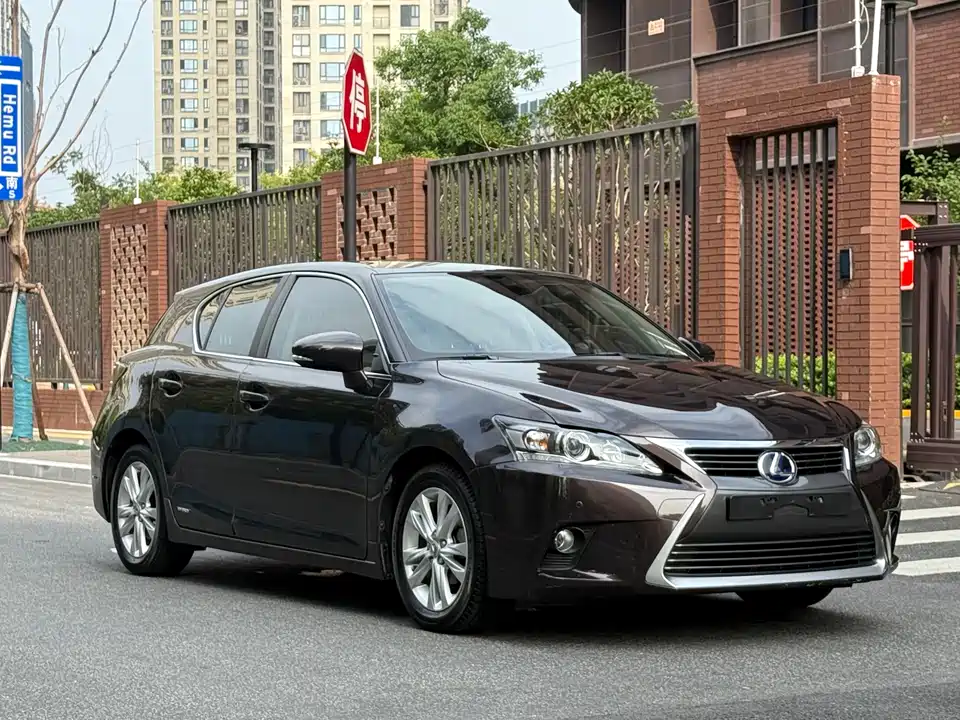 Lexus CT