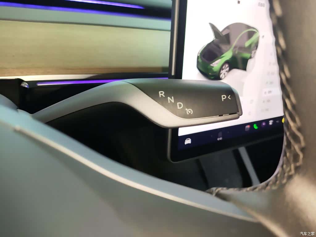 Tesla Model Y, 2022 14