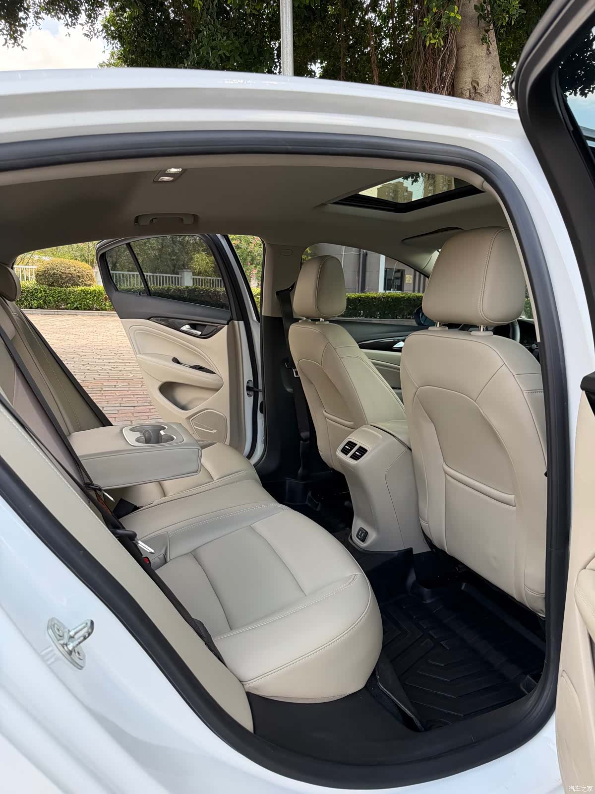 Buick Regal, 2021 11