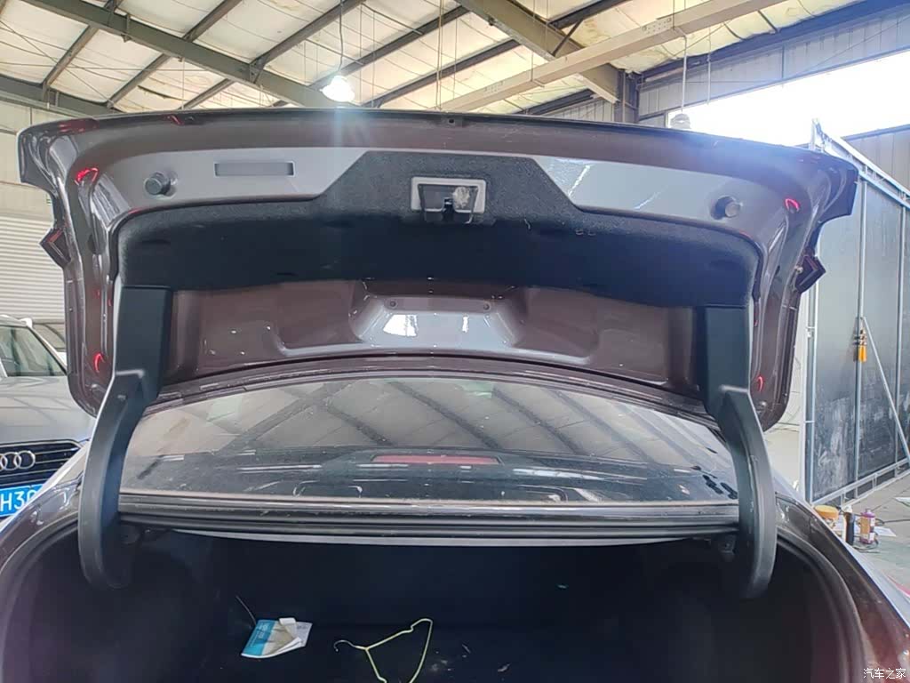 MG MG5, 2025 19
